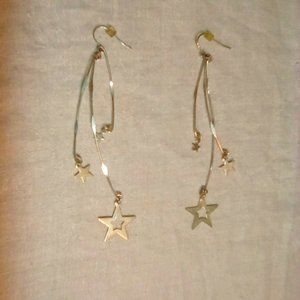 Silver-tone earrings with stars, for pierced ears